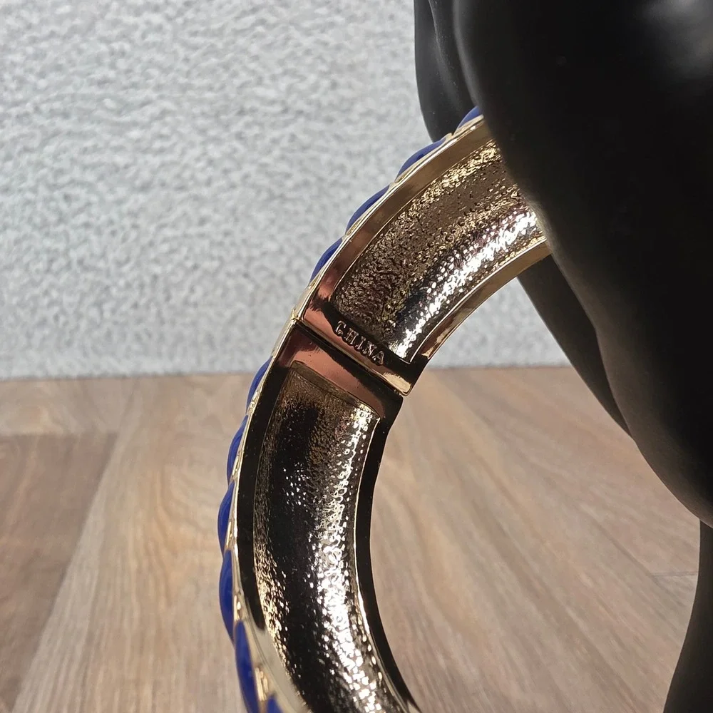 GPK Gold Tone Blue Enamel Snake Skin Pattern Hinged Bangle Bracelet‎ Women's
